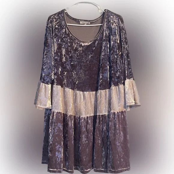 ๐Indigo Soul Crushed Velvet Tiered Babydoll Dress (2XL) - Picture 3 of 9